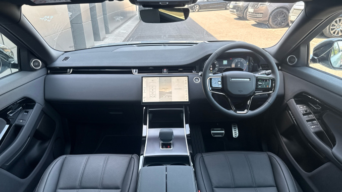 Land Rover Range Rover Evoque 2.0 D200 Hoxton Edition 5dr Auto Diesel Hatchback - Image 9